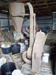 John Deere 10A Hammer Mill