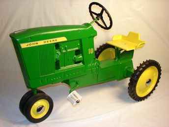 Wanted - John Deere Pedal Tractor