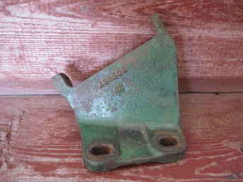 John Deere A Generator Mount
