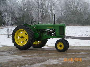 John Deere 60