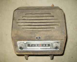 John Deere Fender Radio 4020 Era