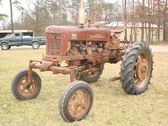 Farmall 300 High Crop