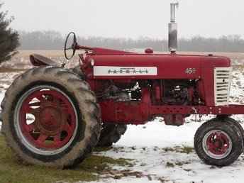 56 Farmall 450