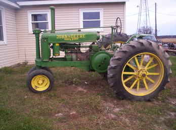 Unstyled G John Deere W Flat Spokes