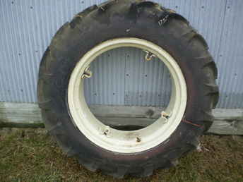 Ih  11.2 X 24 Tire & Rim