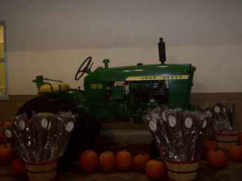 65 John Deere 1010 RS Gas