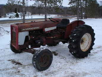 Ih 424 Diesel Utility Tractor