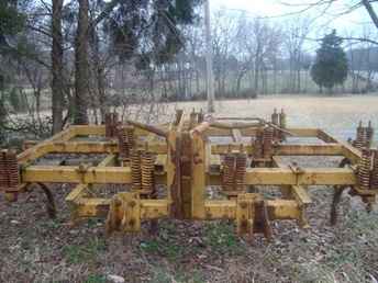 10 Shank Chisel Plow