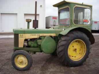 John Deere 830 With Cab
