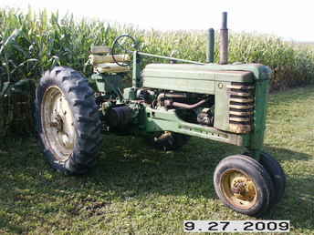 John Deere 1951 B