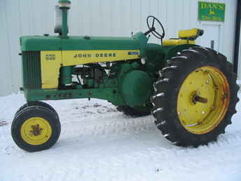 John Deere 630