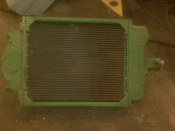 John Deere 60 Radiator