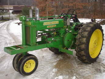 John Deere A 1938 Puller