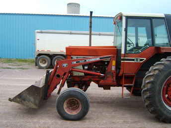 Farmhand F348 Loader For Ihc