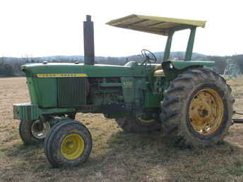 John Deere 4320