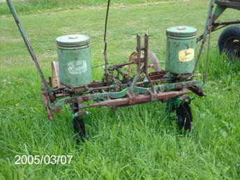 John Deere #246 Planter