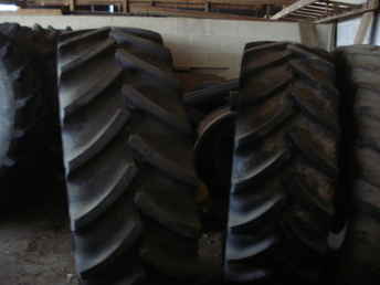 18.4X38 Radials