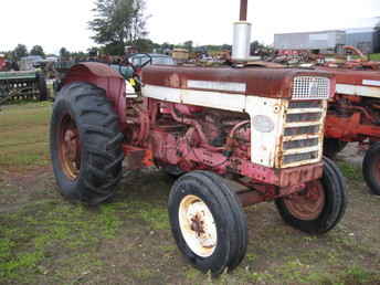International 560WHEATLAND Gas