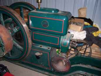 Hercules Hit &Miss Engine