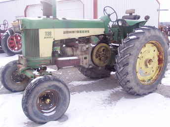 John Deere 730 Diesel W/F 3 Point 