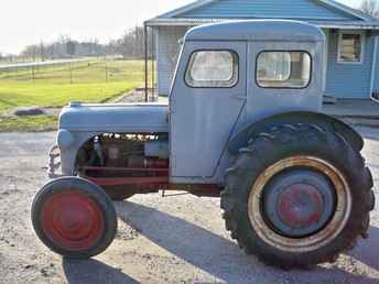 1939 Ford 9N With Cab