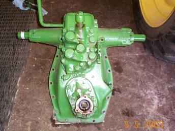 John Deere Rear Cover With Hydraulics 
