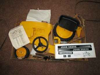 John Deere Indst. Pedal Nib