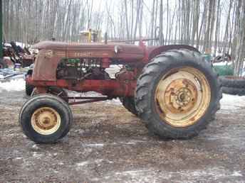 Cockshutt 40 Tractor WF