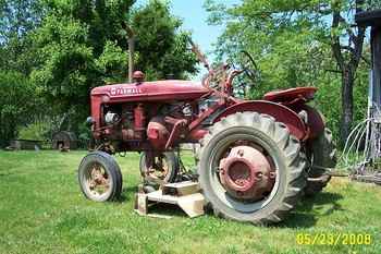 Farmall A With Woods L59