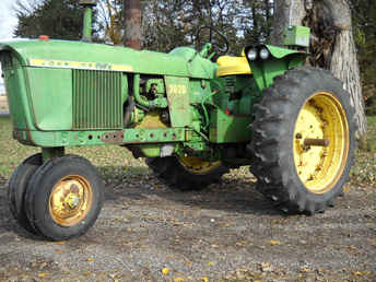 John Deere 3020 Gas