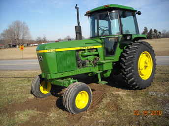 4230 John Deere