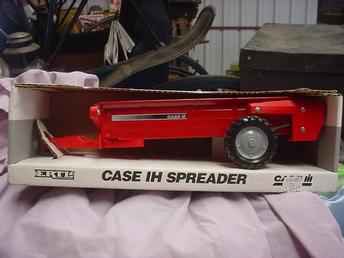 Toy Case = Ih Manure Spreader