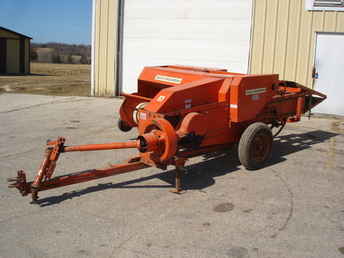 Allis Chalmer 302 Square Baler