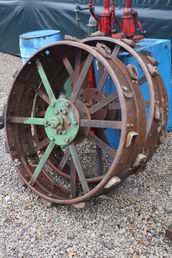 Early John Deere D Wheels