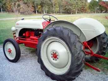 Ford 8N Tractor -1950