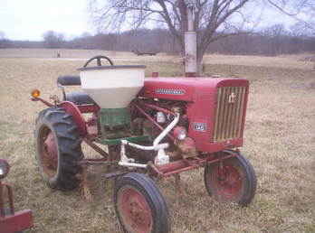 79 Farmall 140 1PT Cultivators