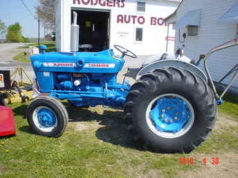Ford 4000 52HP