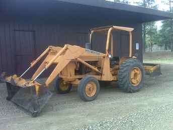 John Deere 300 Industrial