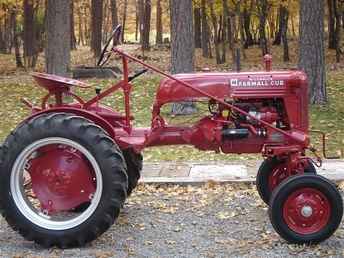 Farmall Cub