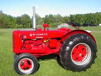 Farmall W4 