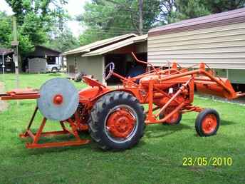 1952 Allis CA With Loader/Saw