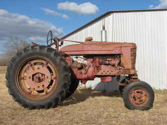 1951 Farmall M With Wfe