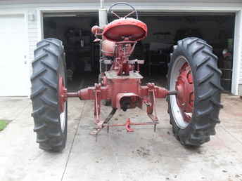 Used Farm Tractors for Sale: 12.4 X 38 Tires H Farmall Rims (2010-06-21 ...