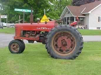 Farmall 300 W/ Implements