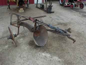 Farmall Cub 151 Rear Disc Plow