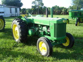 1951 John Deere Model R