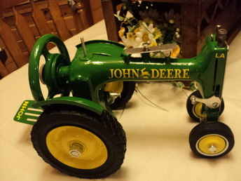Sewing Machine Tractor.JD Sold