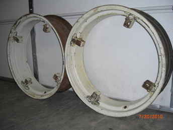 Used Farm Tractors for Sale: John Deere L Or LA Rear Rims 2 (2010-07-21 ...