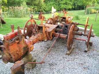 3 Farmall C 'S