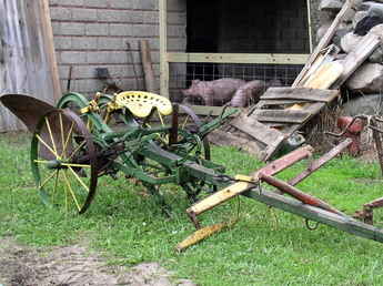 John Deere  2-Way Plow